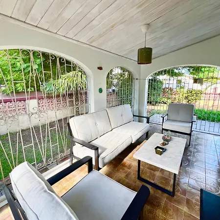 Shalom Villa Bridgetown Exterior photo