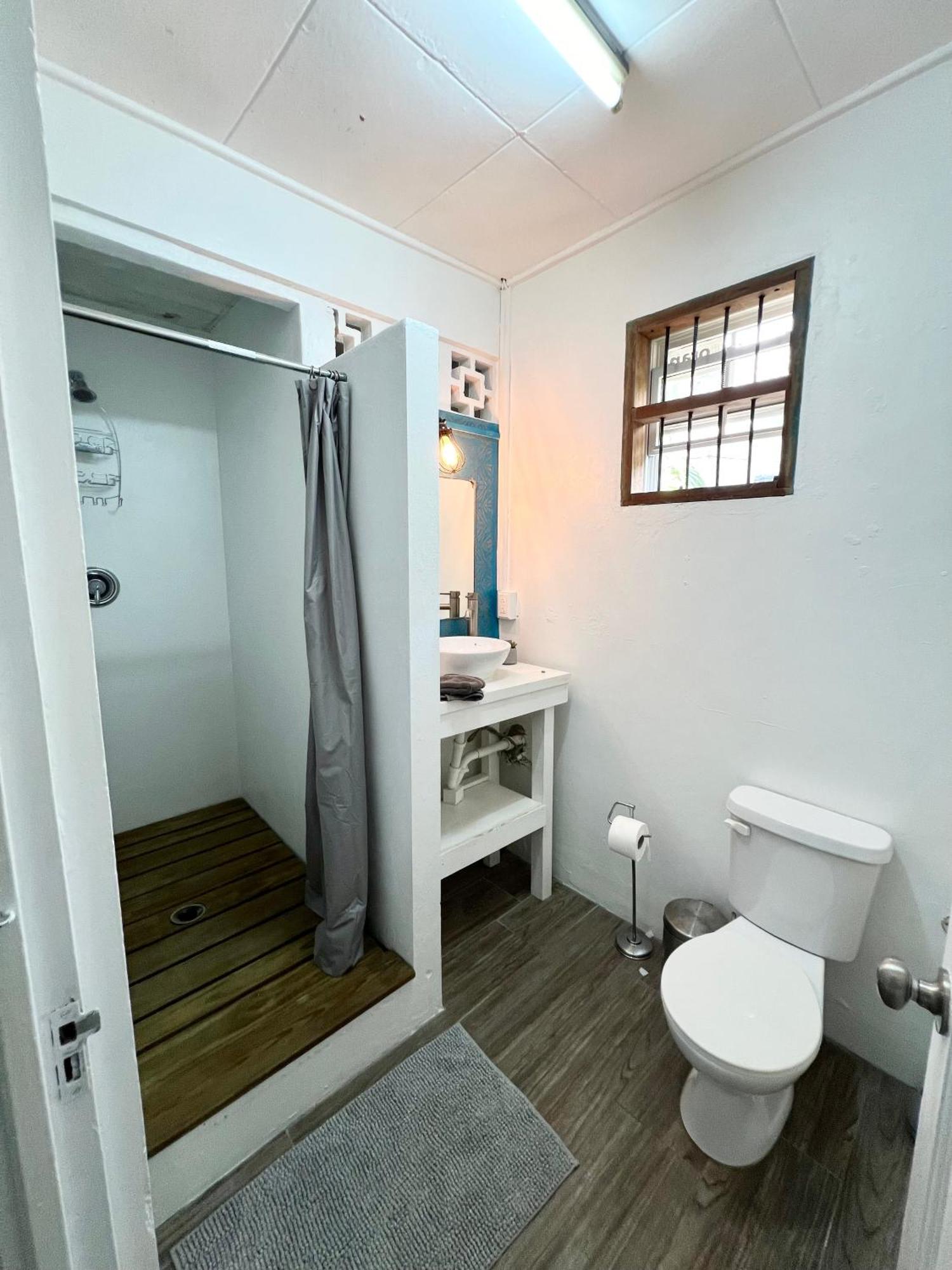 Shalom Holiday home Bridgetown